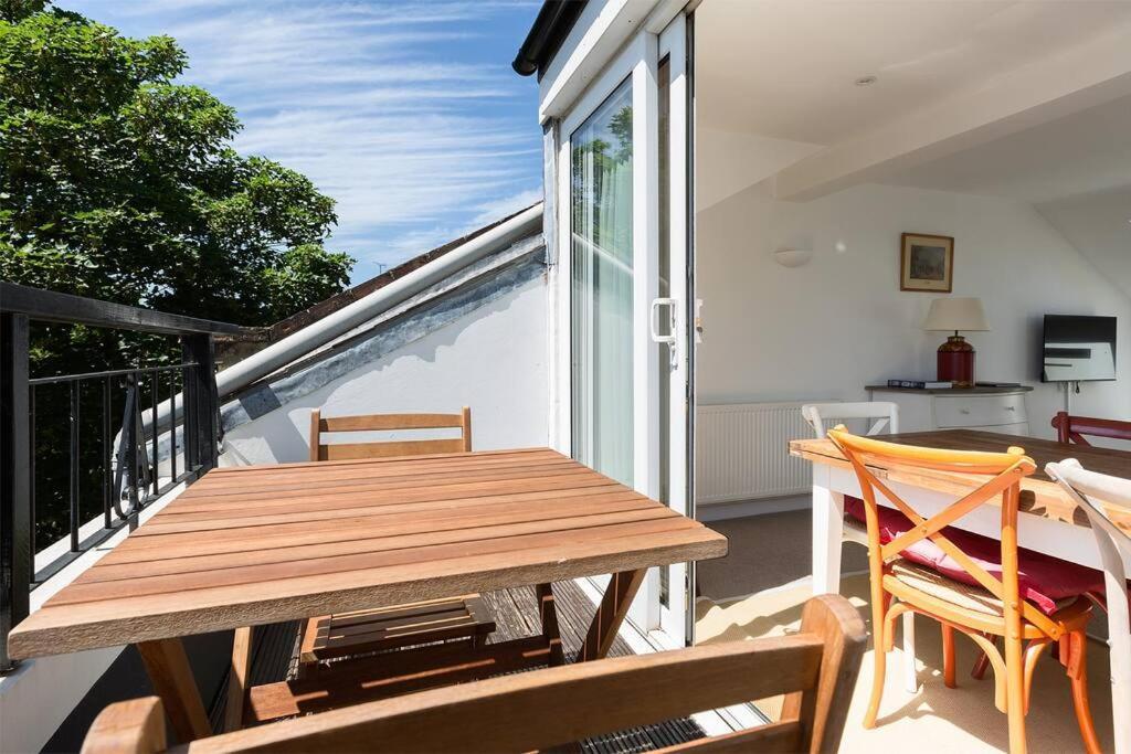 Spacious 3 Bedroom Flat With Terrace London Eksteriør bilde